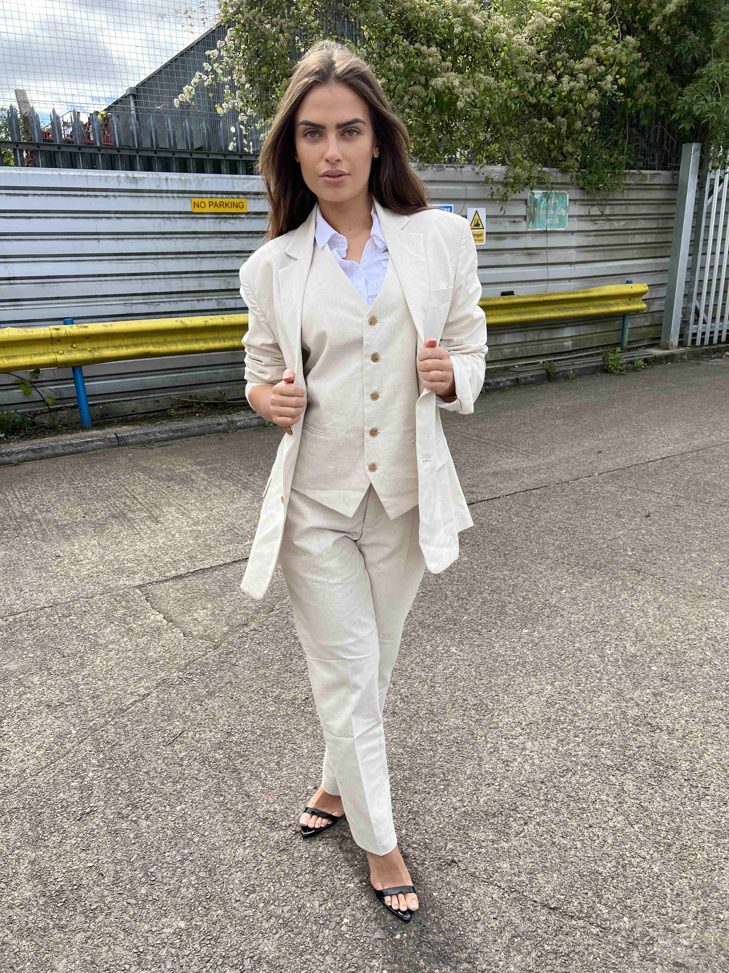 Buy Cream Kurta Suit Sets for Women by PRAKHYA Online | Ajio.com